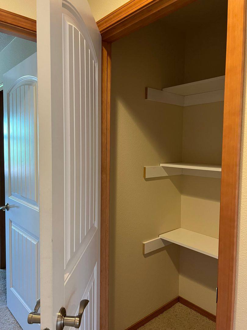Townhouse for rent at 417 SW Pemberly Loop, McMinnville, OR 97128