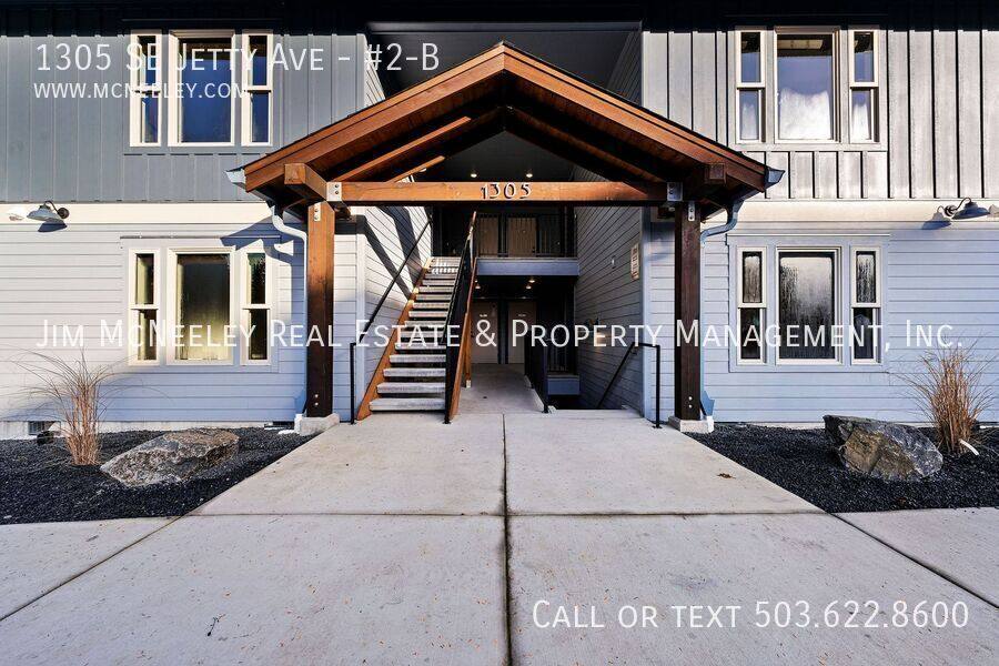 Apartment for rent at 1305 SE Jetty Ave #2-B, Warrenton, OR 97146