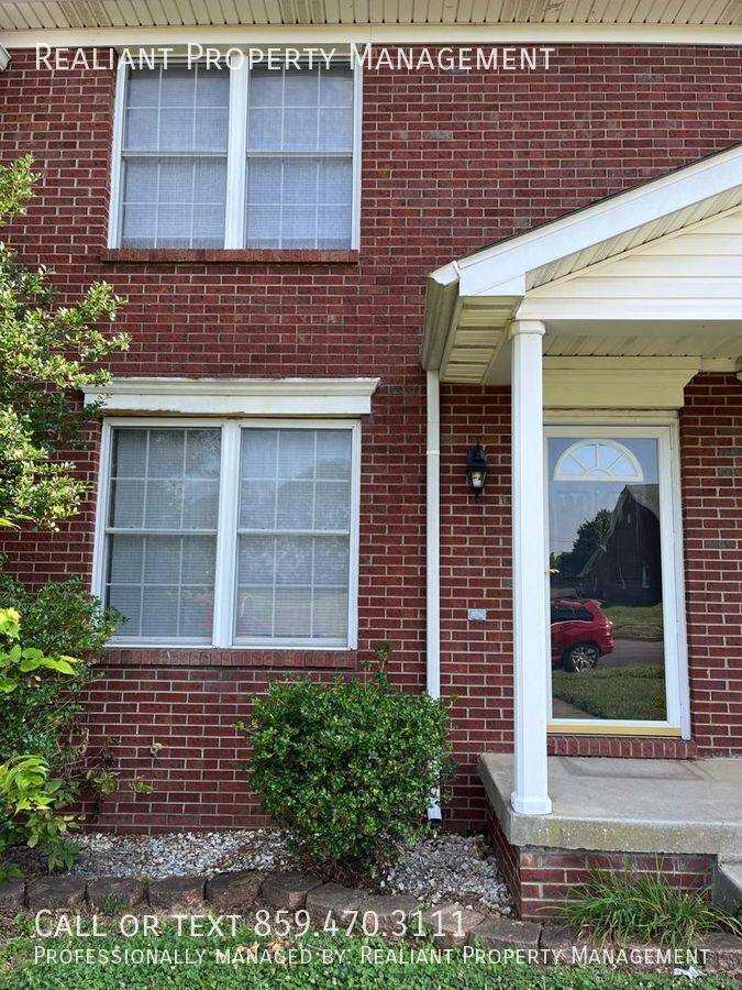 Townhouse for rent at 223 John Sutherland, Nicholasville, KY 40356