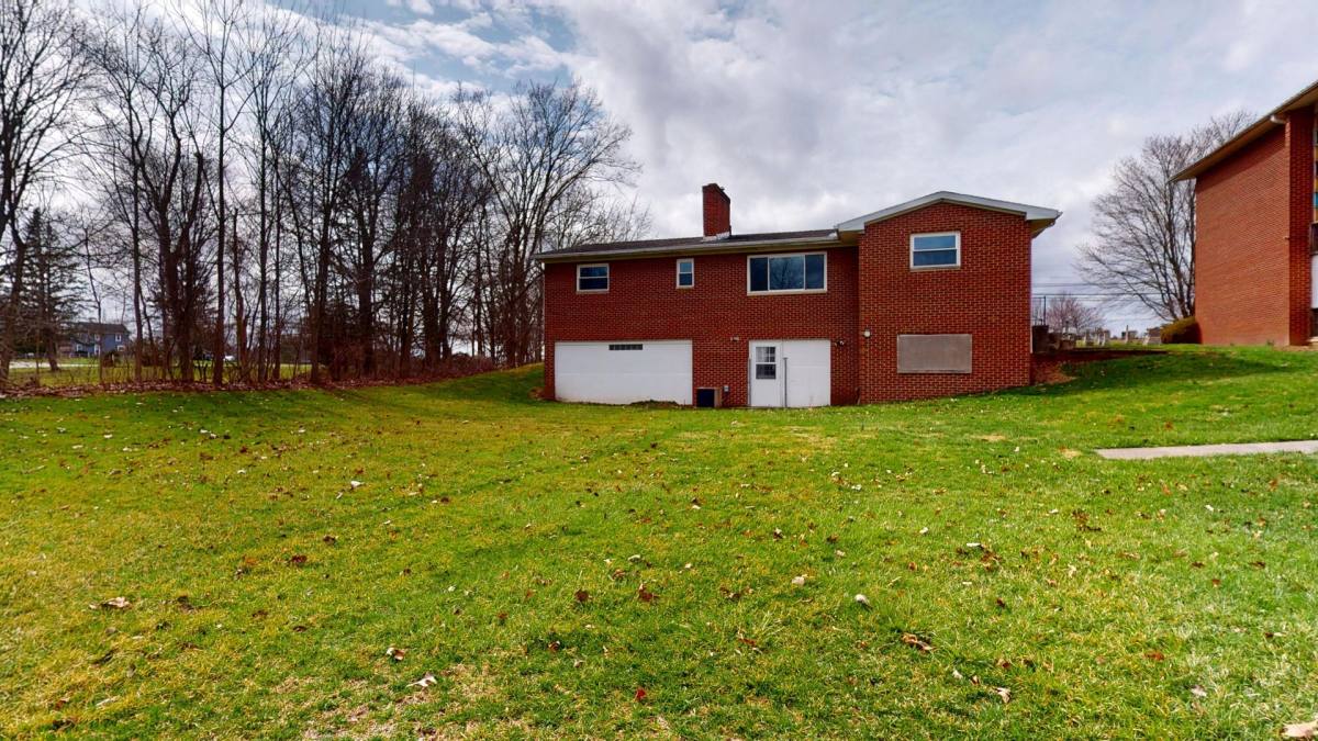 House for rent at 187 Gamble, Shelby, OH 44875
