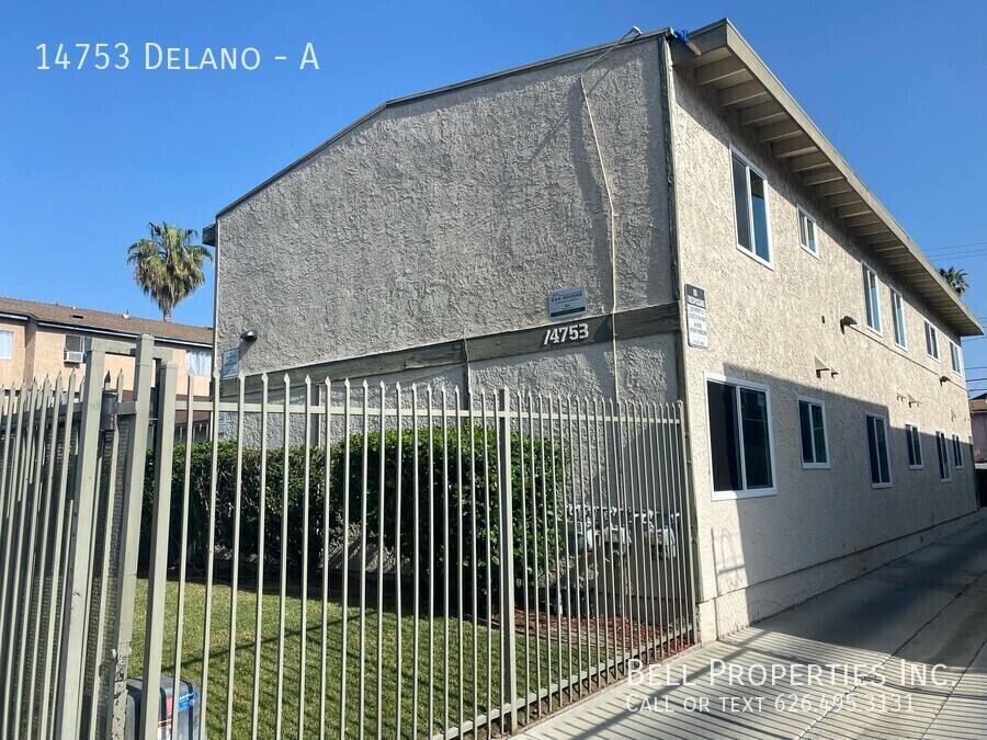 Townhouse for rent at 14753 Delano #A, Van Nuys, CA 91411