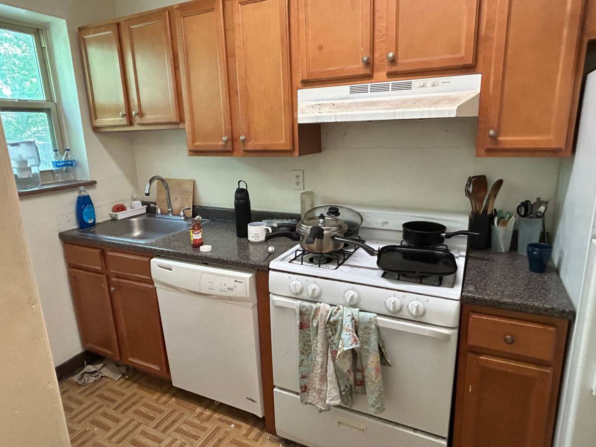 Apartment for rent at 5600 Fifth Ave, Pittsburgh, PA 15232