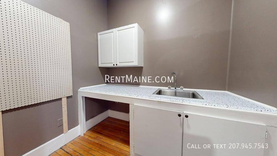 Apartment for rent at 113 N Lancey St #4, Pittsfield, ME 04967