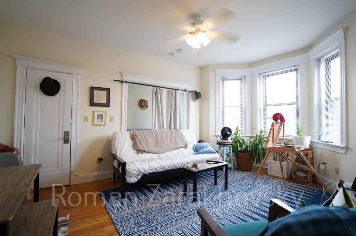 Apartment for rent at 4 Ayr Rd #43, Brighton, MA 02135