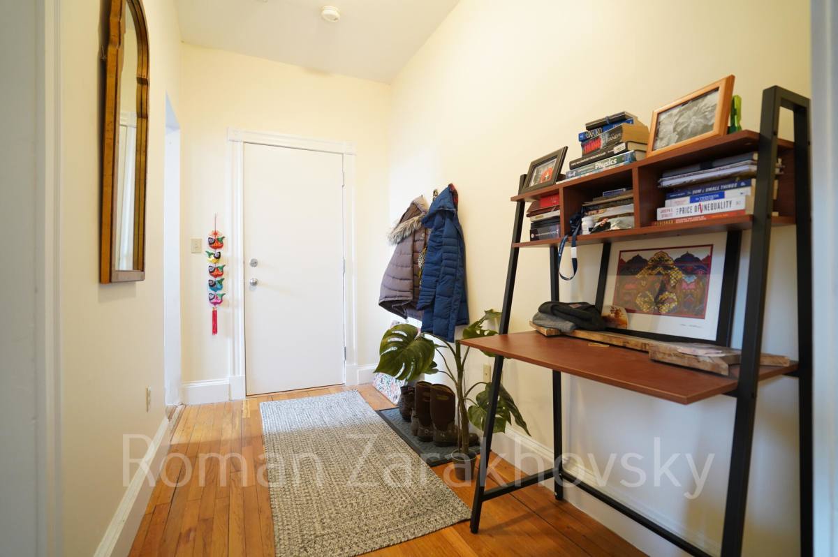 Apartment for rent at 4 Ayr Rd #43, Brighton, MA 02135