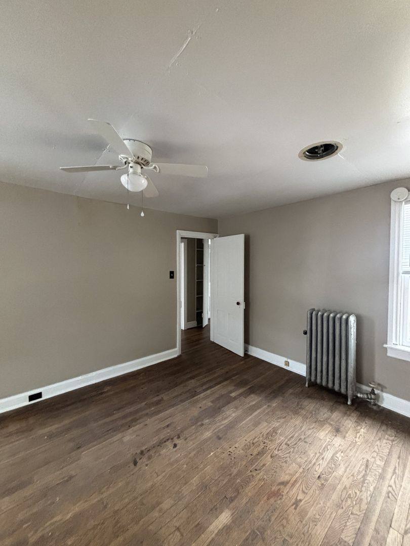 Apartment for rent at 154 E Liberty St, Chambersburg, PA 17201