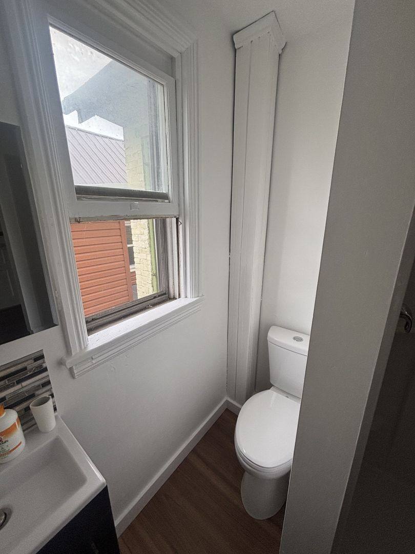 Apartment for rent at 154 E Liberty St, Chambersburg, PA 17201
