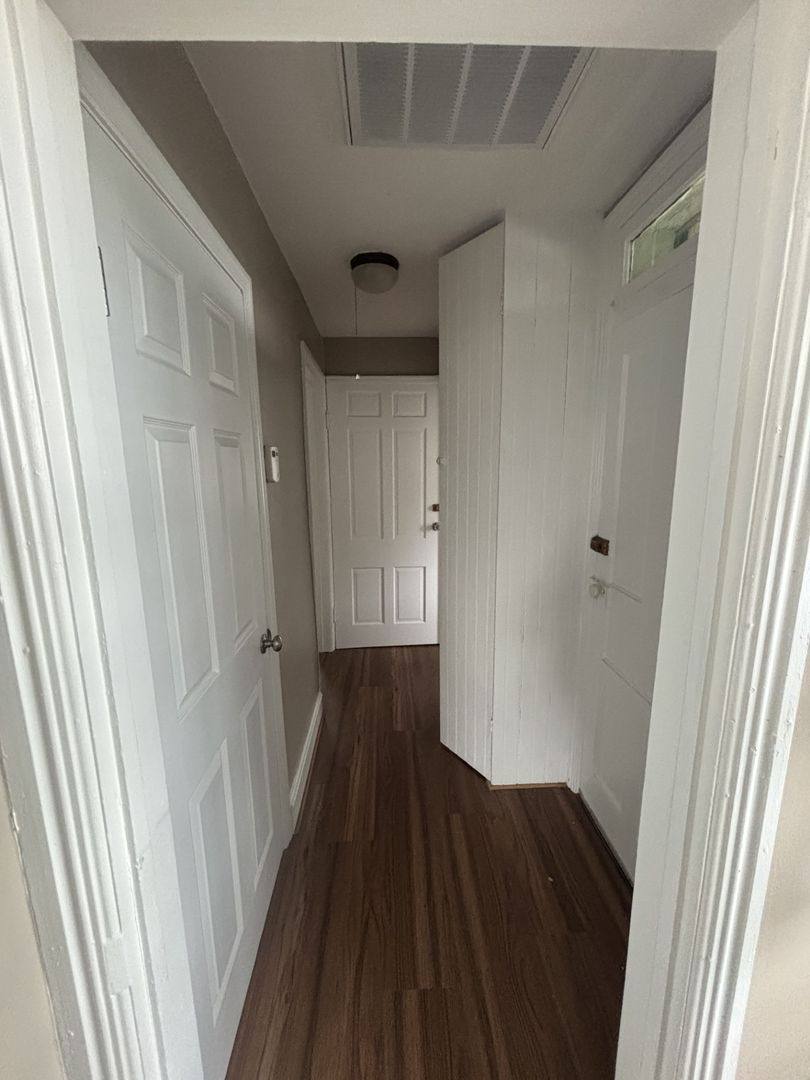 Apartment for rent at 154 E Liberty St, Chambersburg, PA 17201
