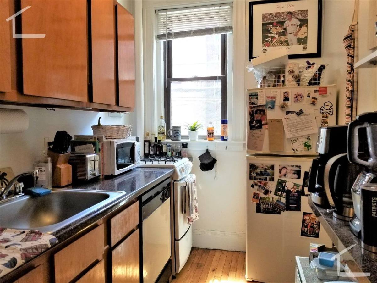Apartment for rent at 4 Ayr Rd #4, Brighton, MA 02135