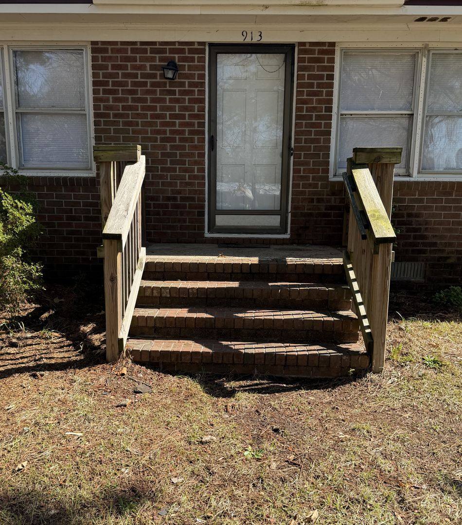 House for rent at 913 Kates Lane, Nashville, NC 27856