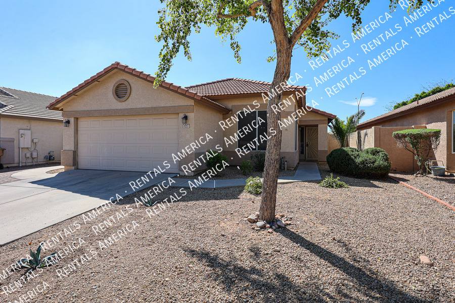 House for rent at 8587 W Monona Lane, Peoria, AZ 85382