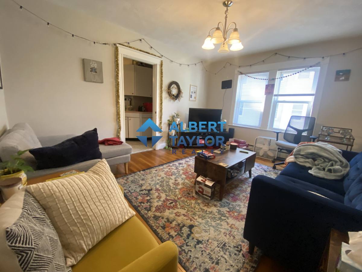 Apartment for rent at 94 Heath St #1, Somerville, MA 02145