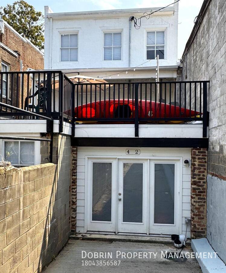 Apartment for rent at 4 W Cary St #2, Richmond, VA 23220