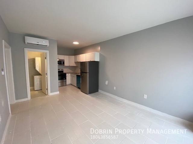 Apartment for rent at 4 W Cary St #2, Richmond, VA 23220