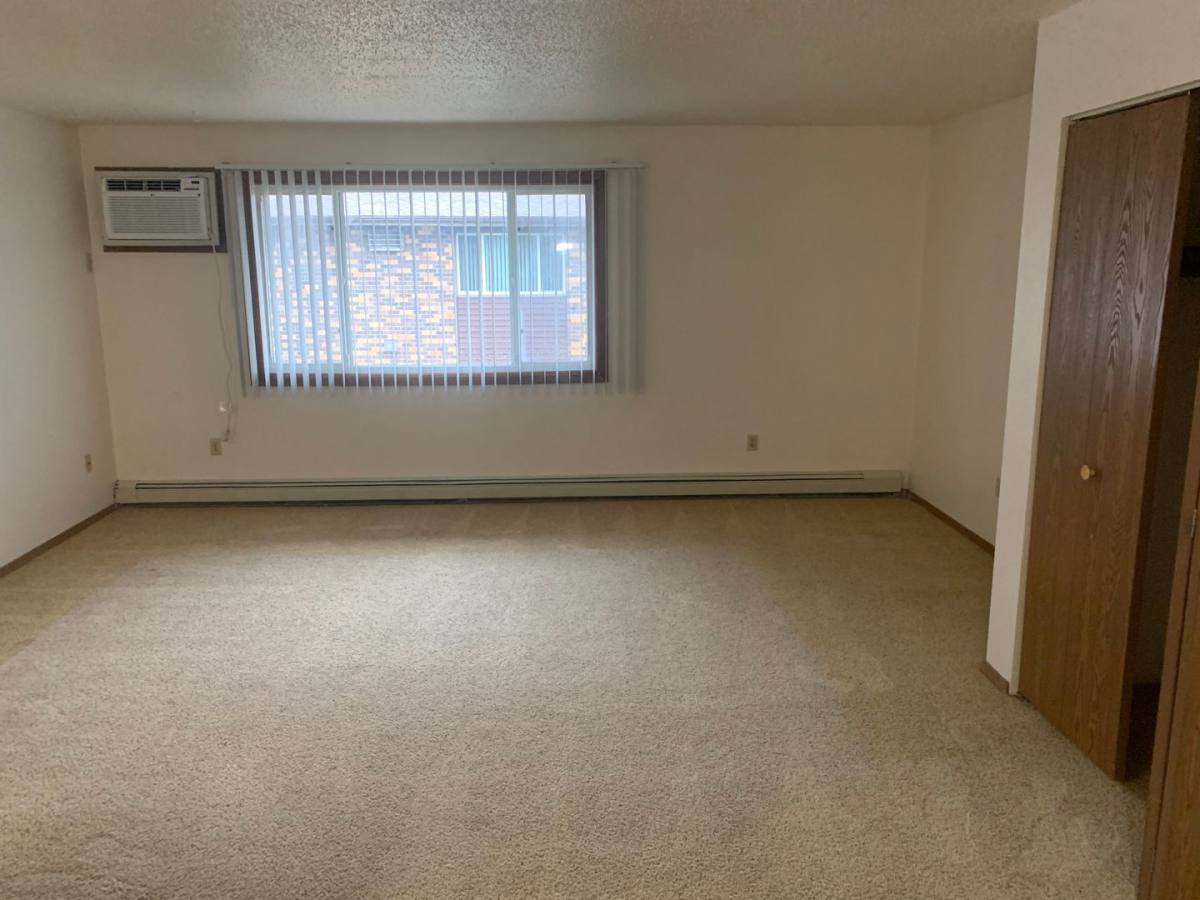 Apartment for rent at 1532 Northway Dr, Saint Cloud, MN 56303