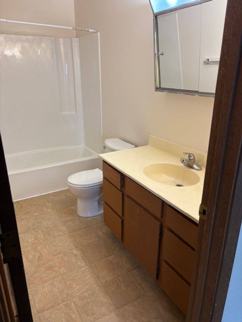Apartment for rent at 1532 Northway Dr, Saint Cloud, MN 56303