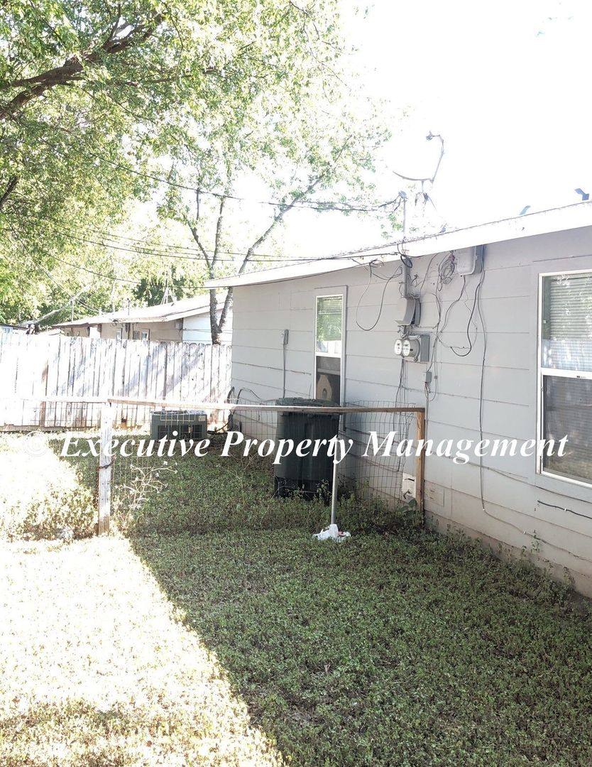 Apartment for rent at 918-920 Jr Court, Copperas Cove, TX 76522