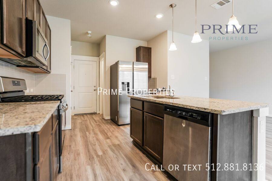 Townhouse for rent at 602 C Skiff Moth Rd, Pflugerville, TX 78660