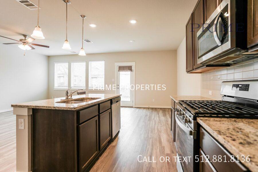 Townhouse for rent at 602 C Skiff Moth Rd, Pflugerville, TX 78660