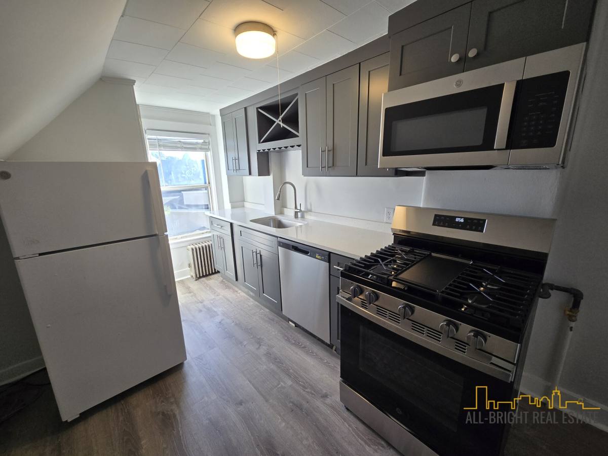Apartment for rent at 362 E St #L302, Dedham, MA 02026