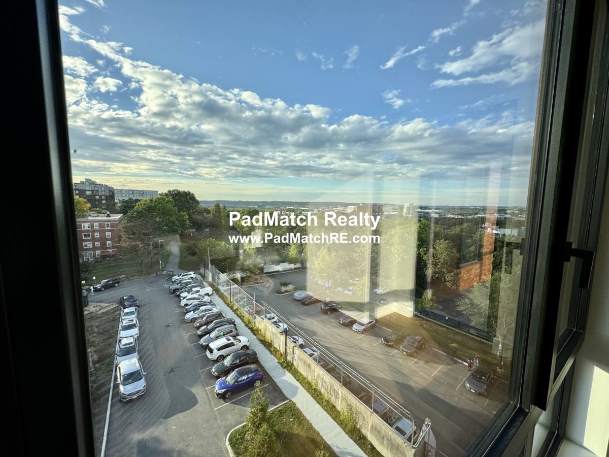 Condo for rent at 1515 Commonwealth Ave #506, Brighton, MA 02135