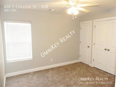 Apartment for rent at 608 E College St #608, Sherman, TX 75090