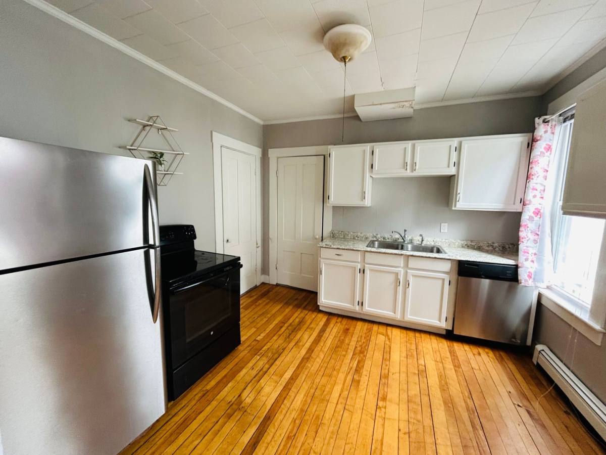 Apartment for rent at 18-20 Dover St, Dover, NH 03820