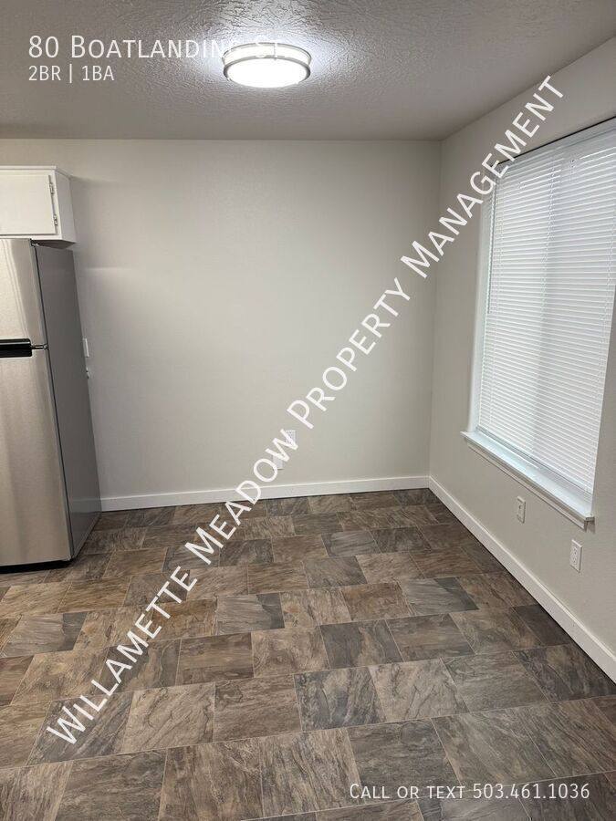 Apartment for rent at 80 Boatlanding St, Independence, OR 97351