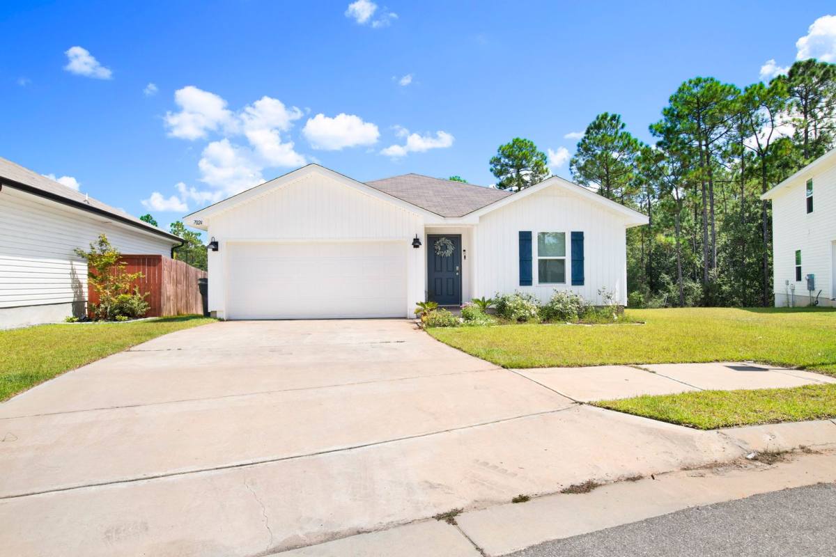 House for rent at 7024 Tepin Court, Pensacola, FL 32526