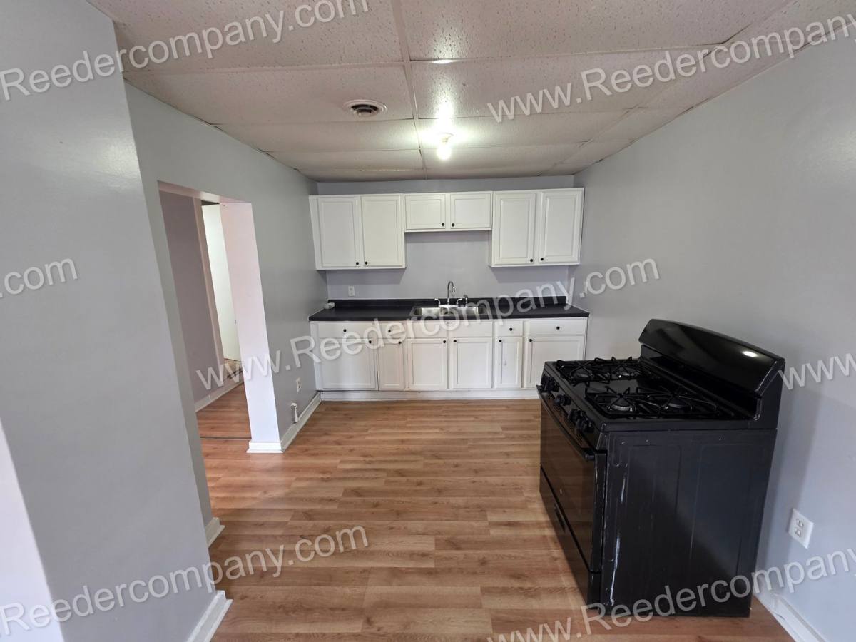 Apartment for rent at 3927 Main St, East Chicago, IN 46312