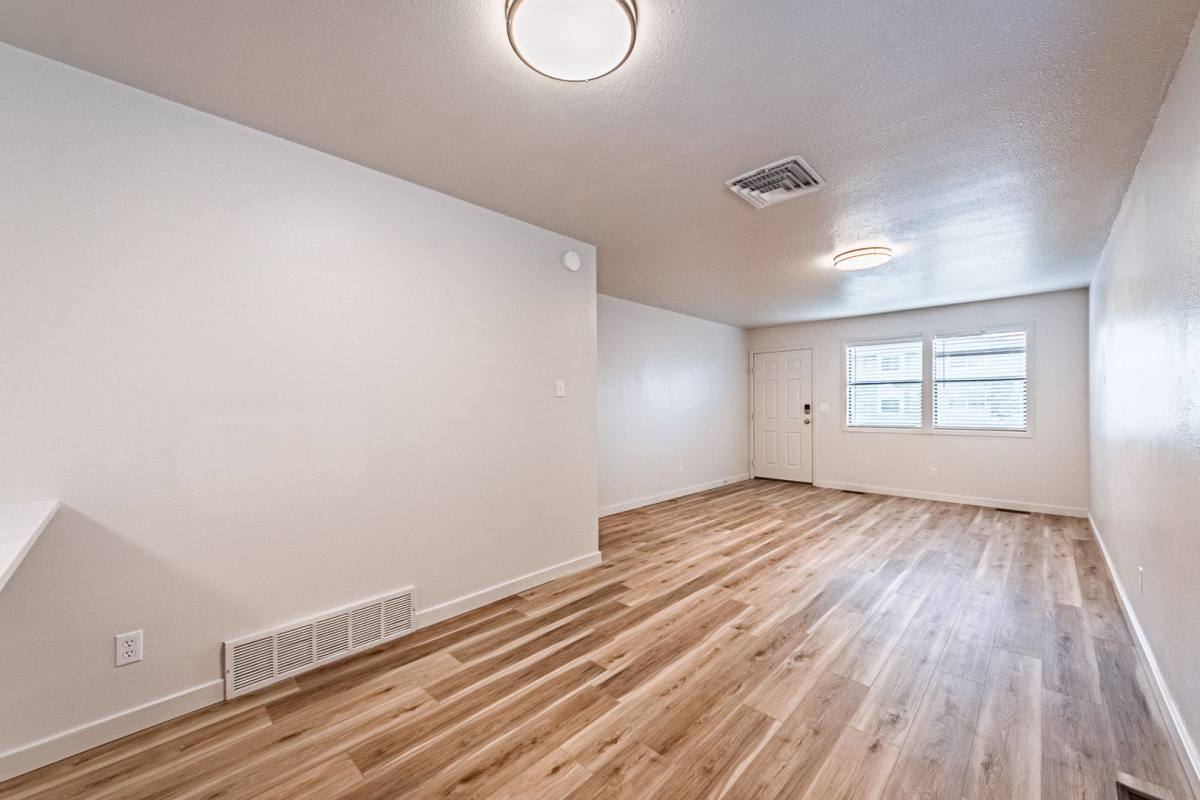 Apartment for rent at 1419 Anita St, Pueblo, CO 81001