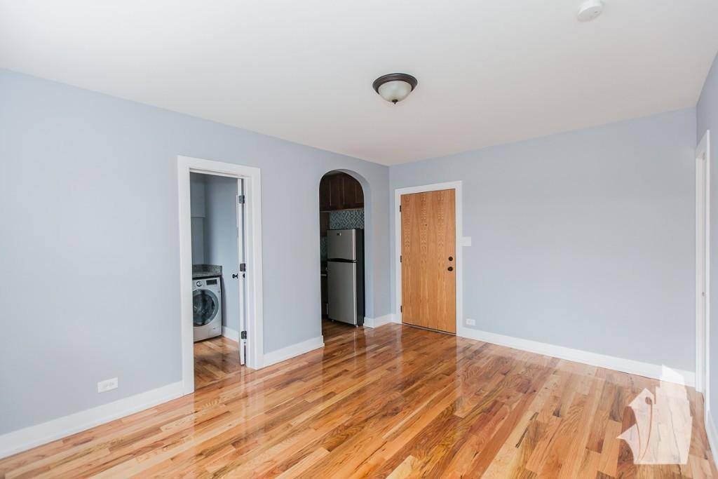 Apartment for rent at 550 W Arlington Place #702, Chicago, IL 60614