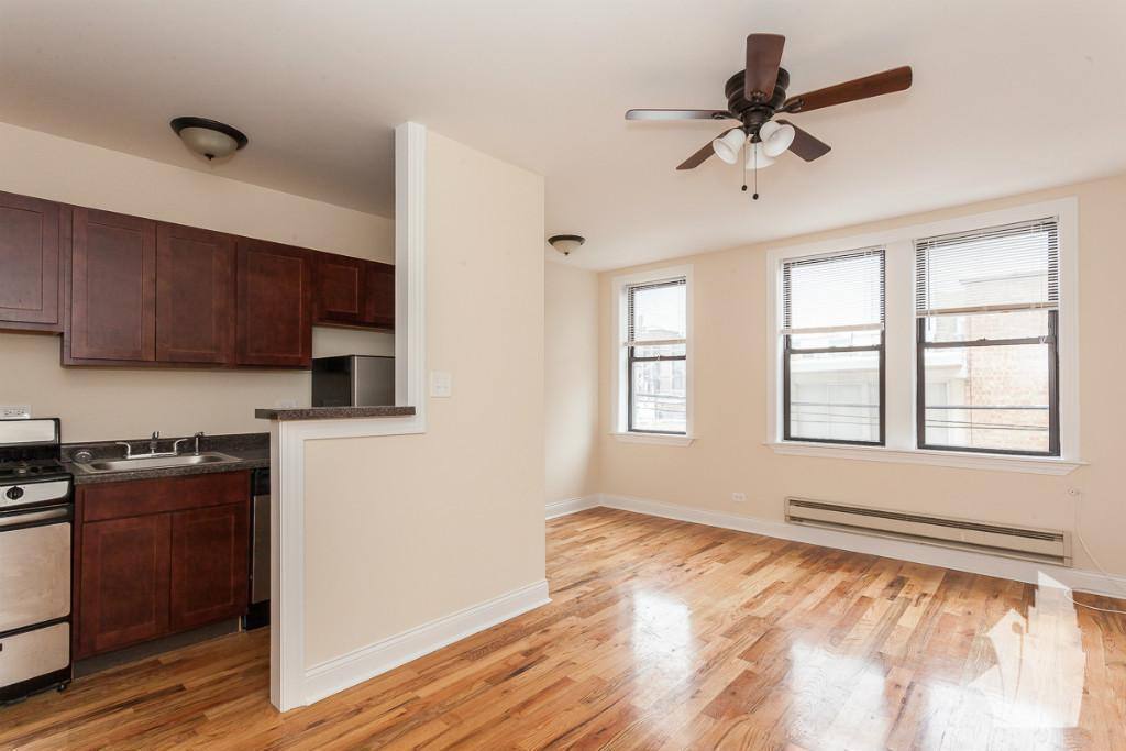 Apartment for rent at 818 W Diversey Parkway S, Chicago, IL 60614