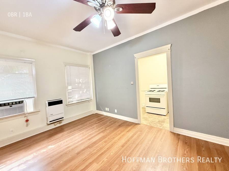 Apartment for rent at 1611 Schrader Blvd #206, Los Angeles, CA 90028