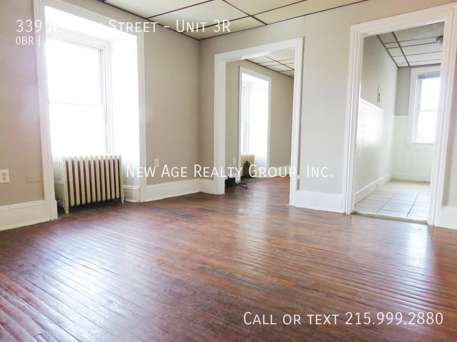 Apartment for rent at 339 N 40th St #3R, Philadelphia, PA 19104