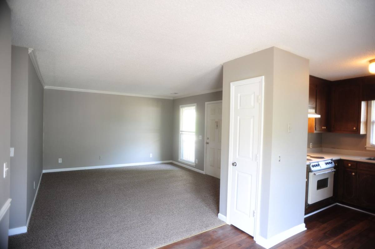 Apartment for rent at 6203 Friar Tuck Dr, Huntsville, AL 35806