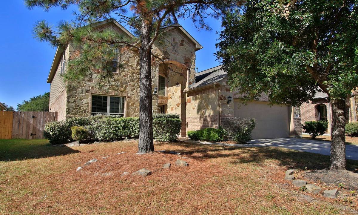 House for rent at 13827 Slate Mountain Lane, Houston, TX 77044