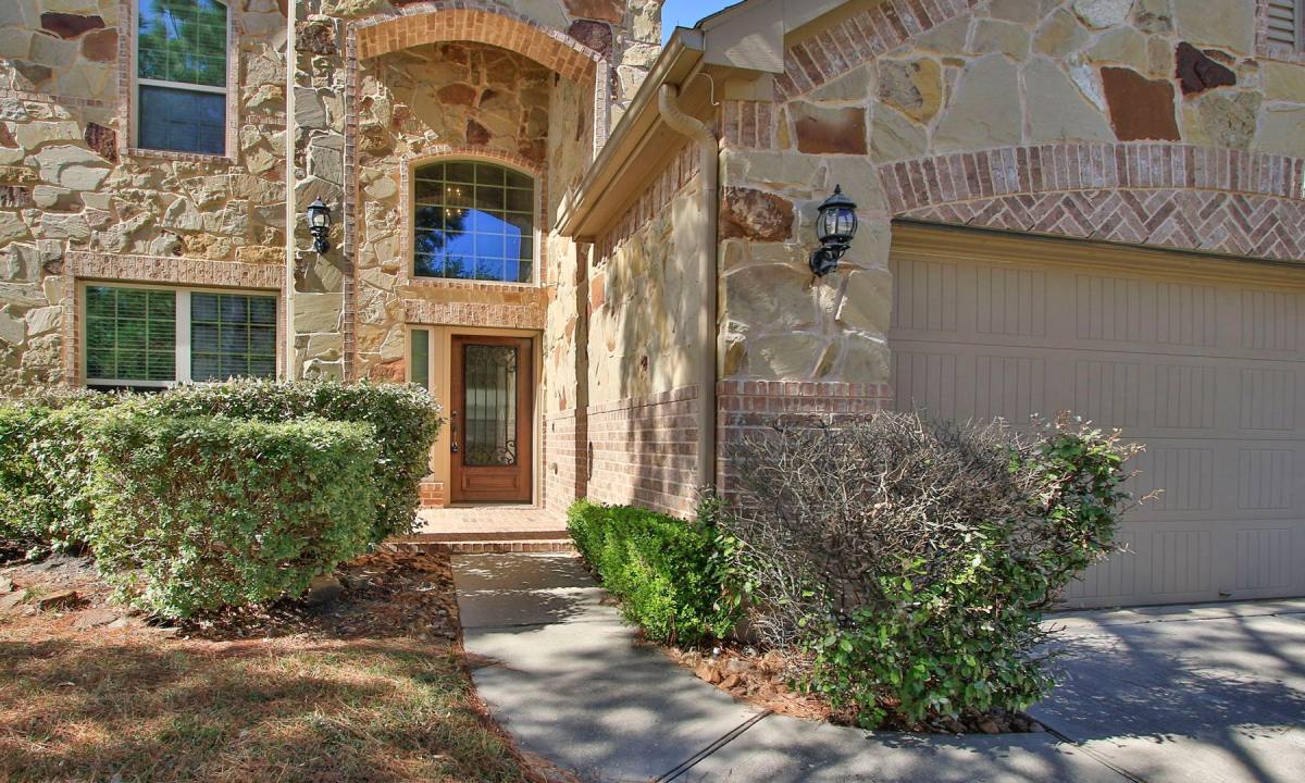 House for rent at 13827 Slate Mountain Lane, Houston, TX 77044
