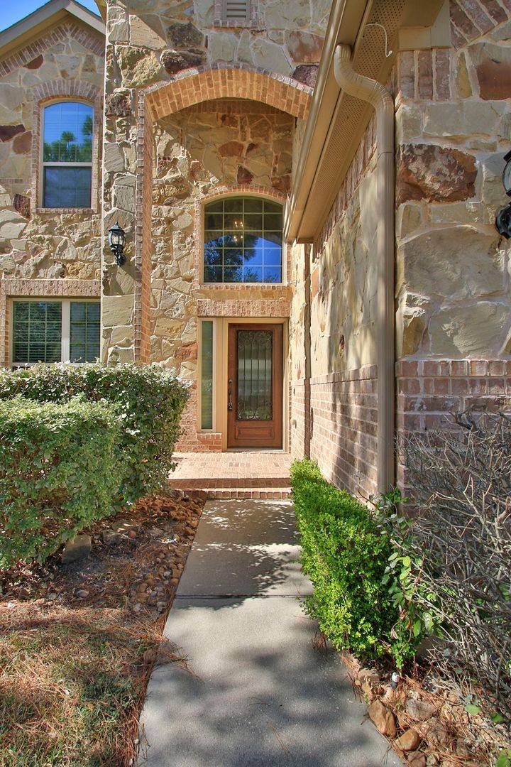 House for rent at 13827 Slate Mountain Lane, Houston, TX 77044