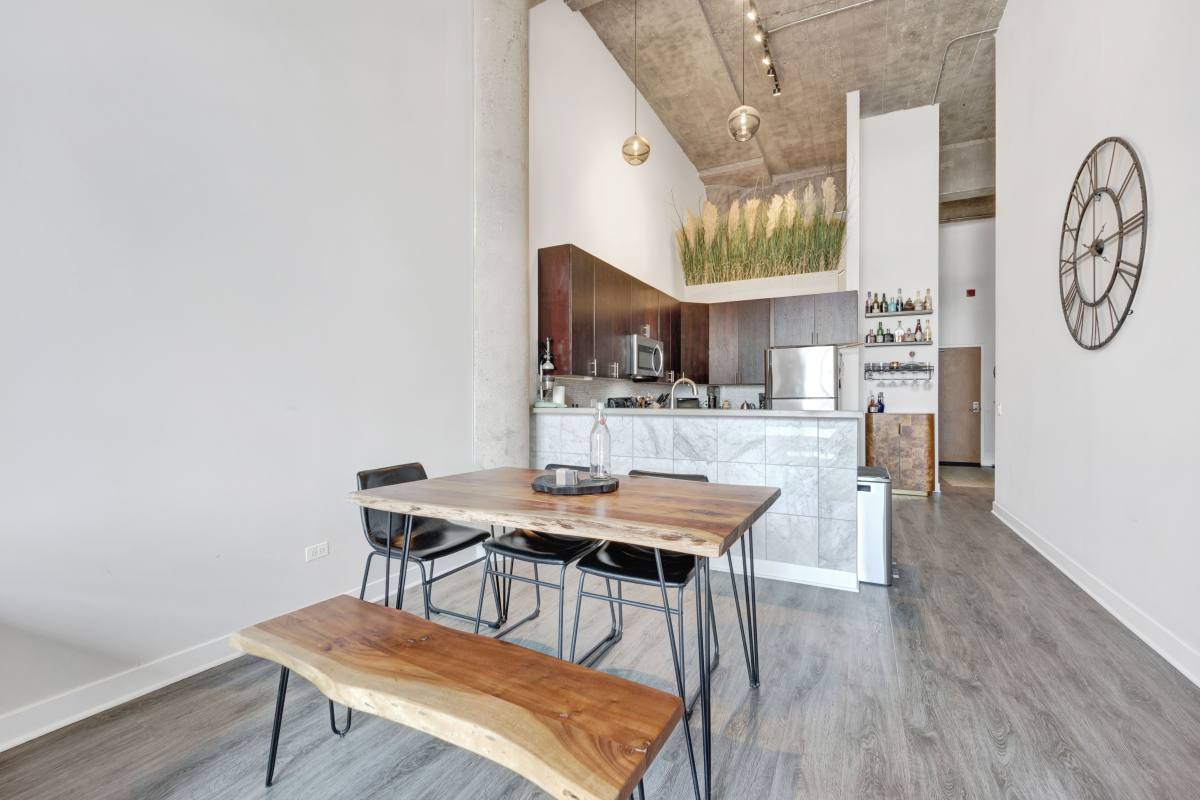 Apartment for rent at 320 E 21st St #604, Chicago, IL 60616