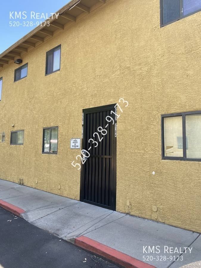 Apartment for rent at 5126 E Bellevue St #2201, Tucson, AZ 85712