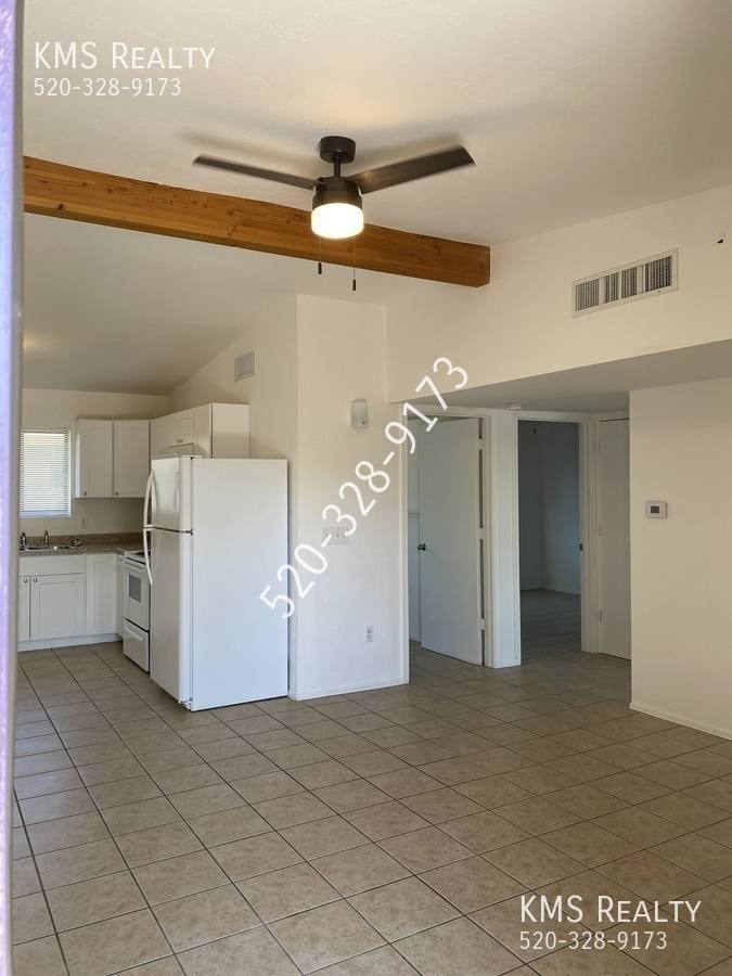 Apartment for rent at 5126 E Bellevue St #2201, Tucson, AZ 85712