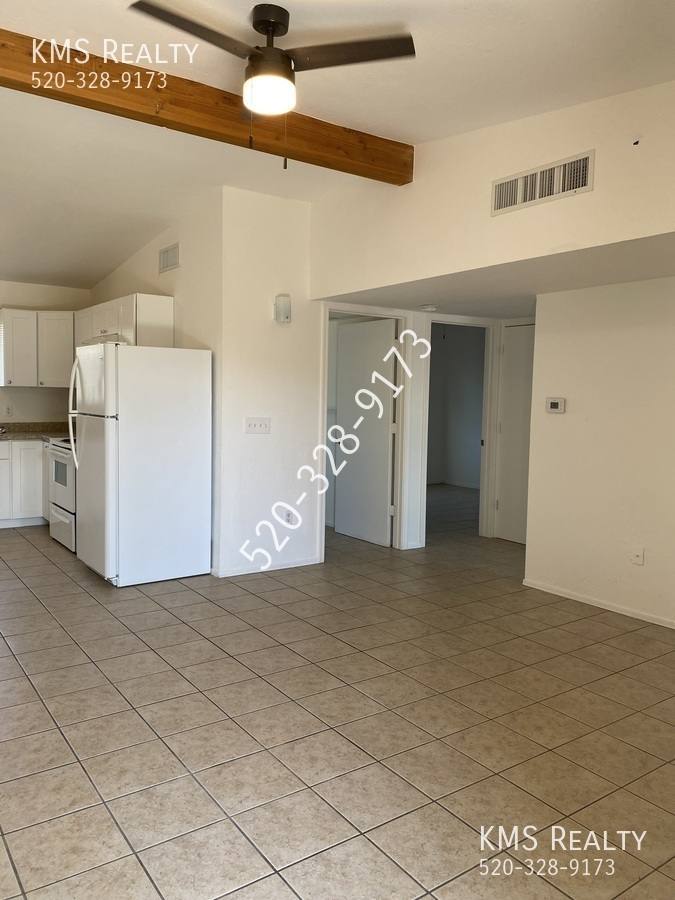 Apartment for rent at 5126 E Bellevue St #2201, Tucson, AZ 85712