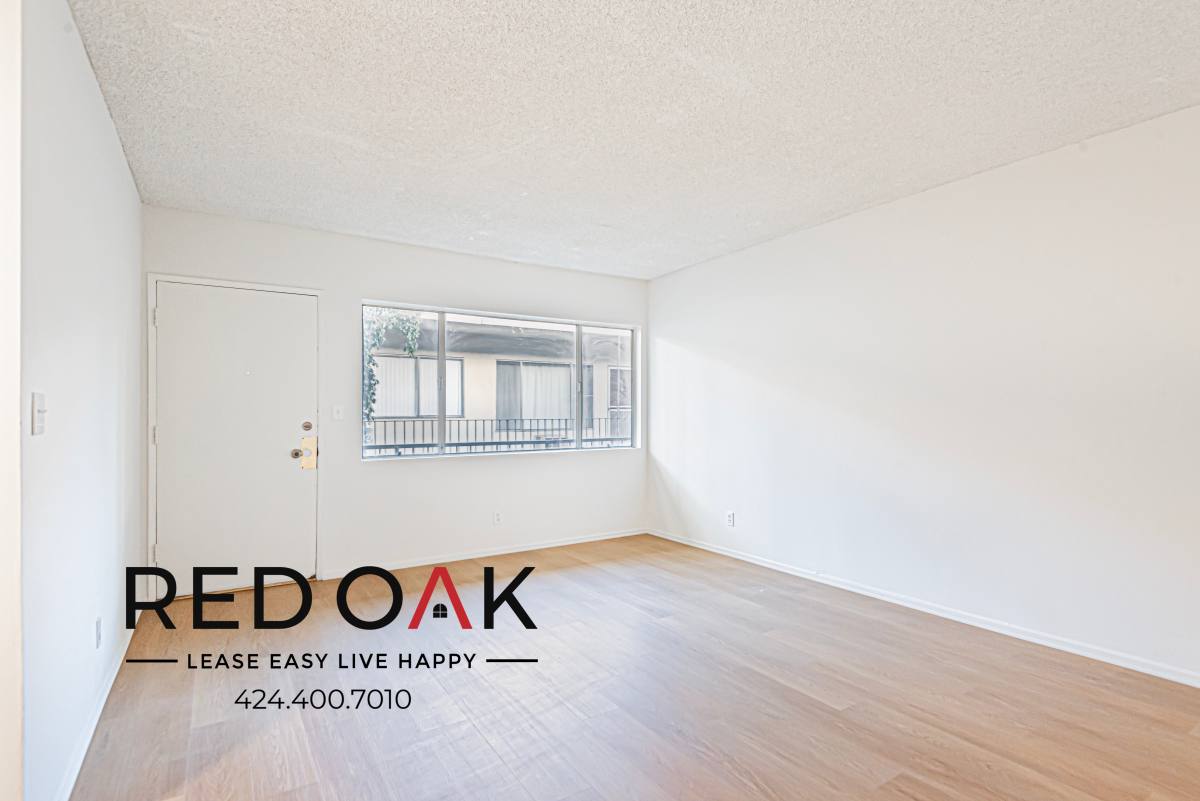 Condo for rent at 7071 Hawthorn Ave #4, Los Angeles, CA 90028