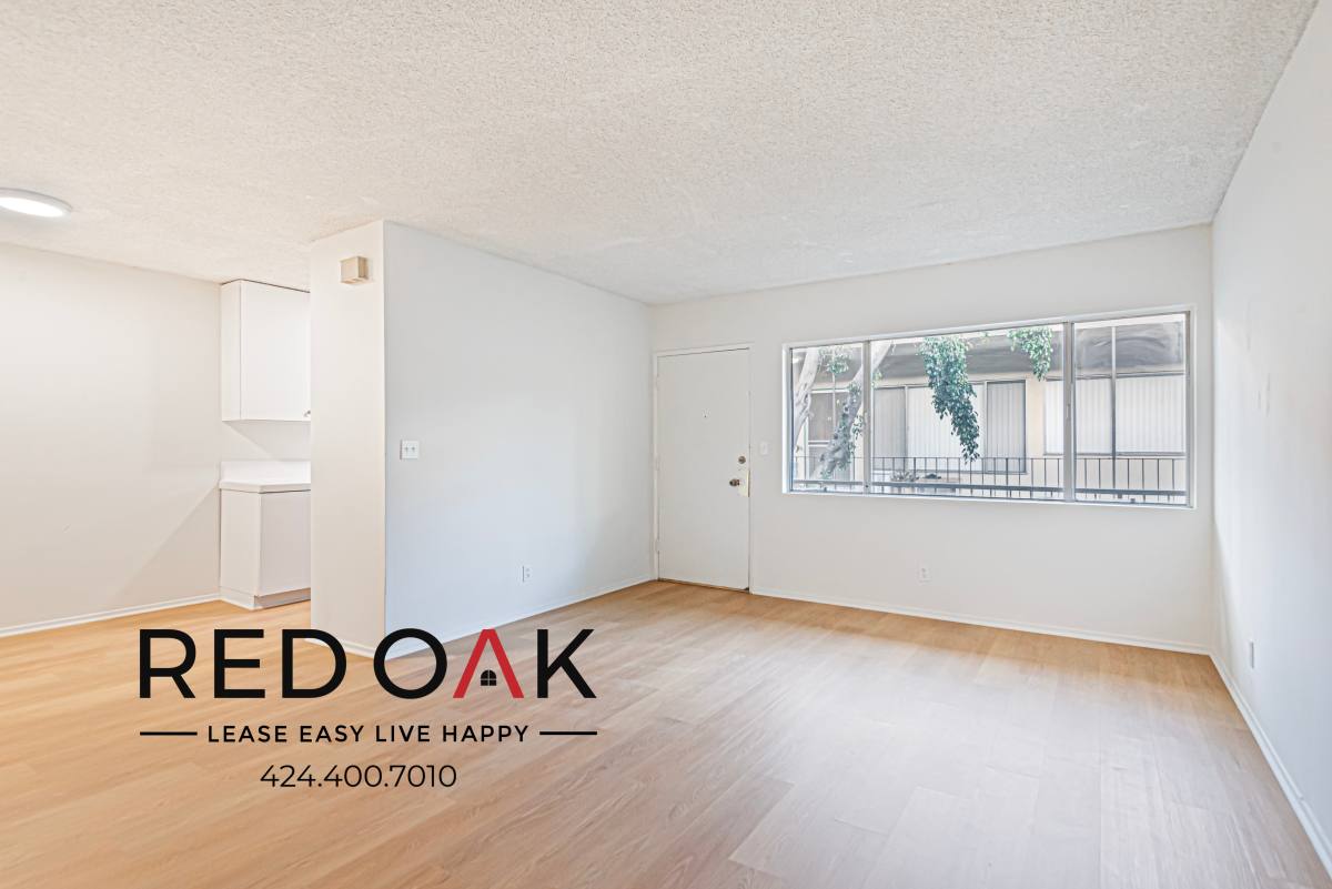 Condo for rent at 7071 Hawthorn Ave #4, Los Angeles, CA 90028