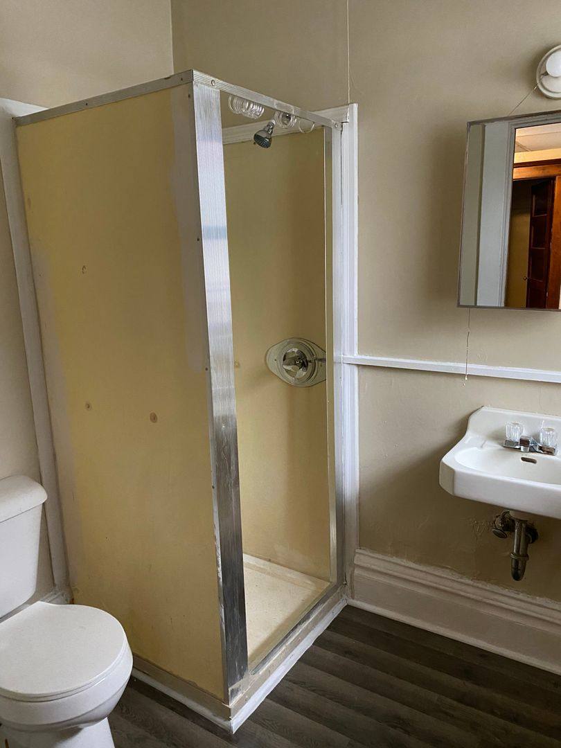 Apartment for rent at 1324 2nd Ave N, Fort Dodge, IA 50501