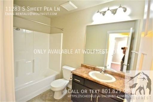 Townhouse for rent at 11283 S Sweet Pea Lane, South Jordan, UT 84095