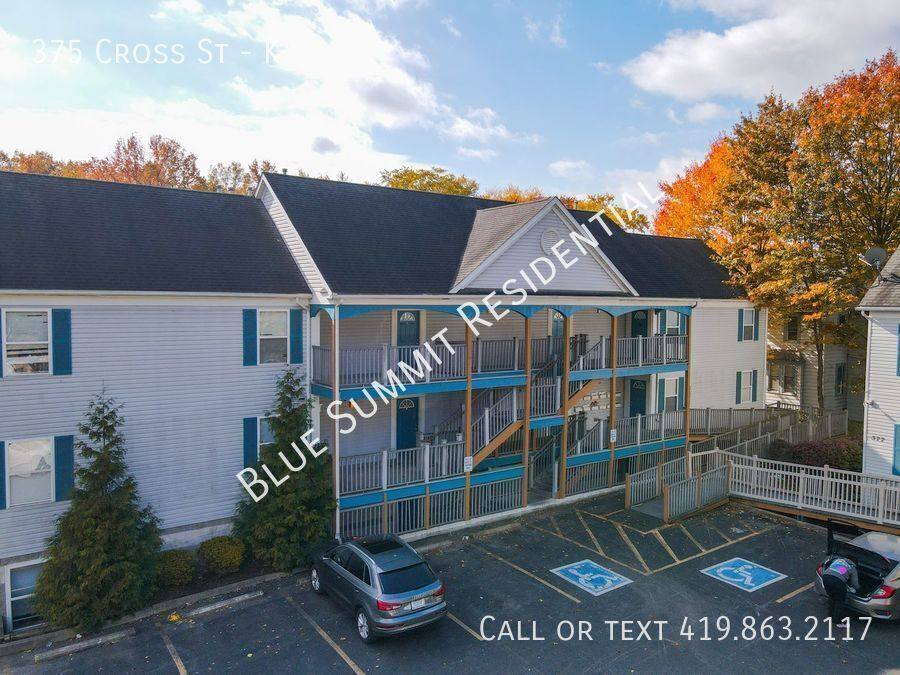 Apartment for rent at 375 Cross St #K, Akron, OH 44311