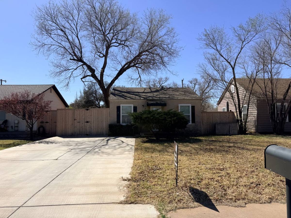 House for rent at 2309 27th, Lubbock, TX 79411