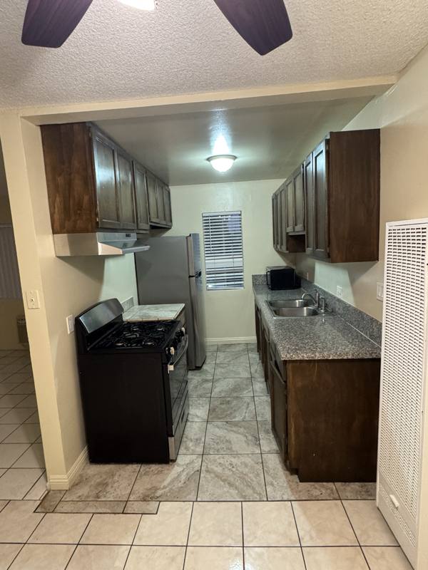 Apartment for rent at 1193 N Ardmore #9, Los Angeles, CA 90029